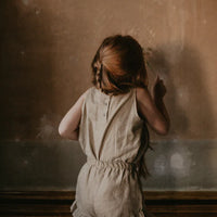 The Frill Linen Short | Oatmeal