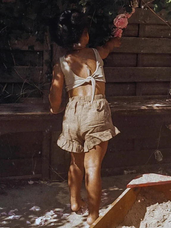 The Frill Linen Short | Oatmeal