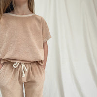 Jesse Tee | Hazelnut